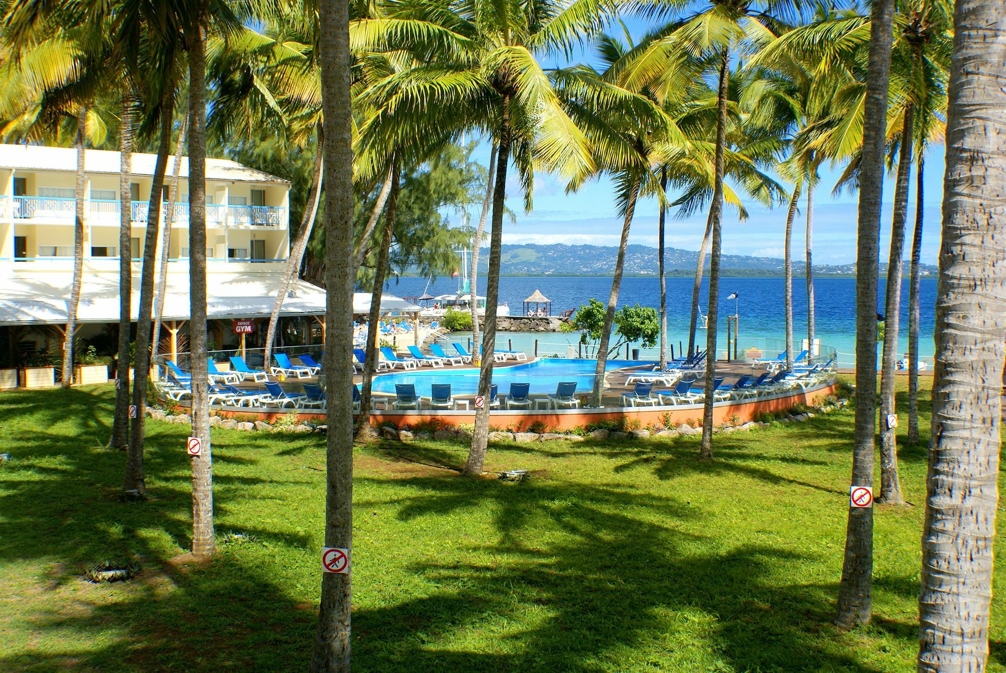 Carayou Hotel & Spa Les Trois-Ilets Buitenkant foto